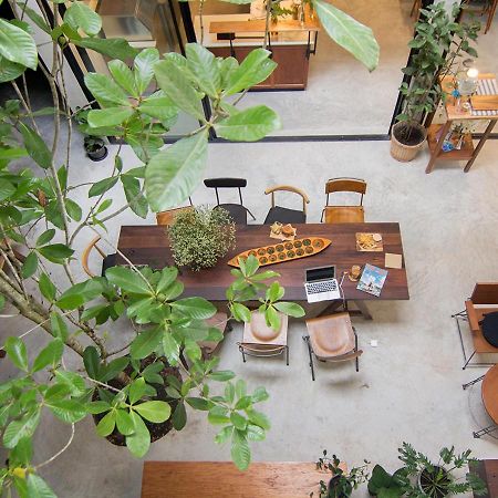 Tan Hostel X Cafe , Aonang Beach (Adults Only) Ао Нанг Экстерьер фото